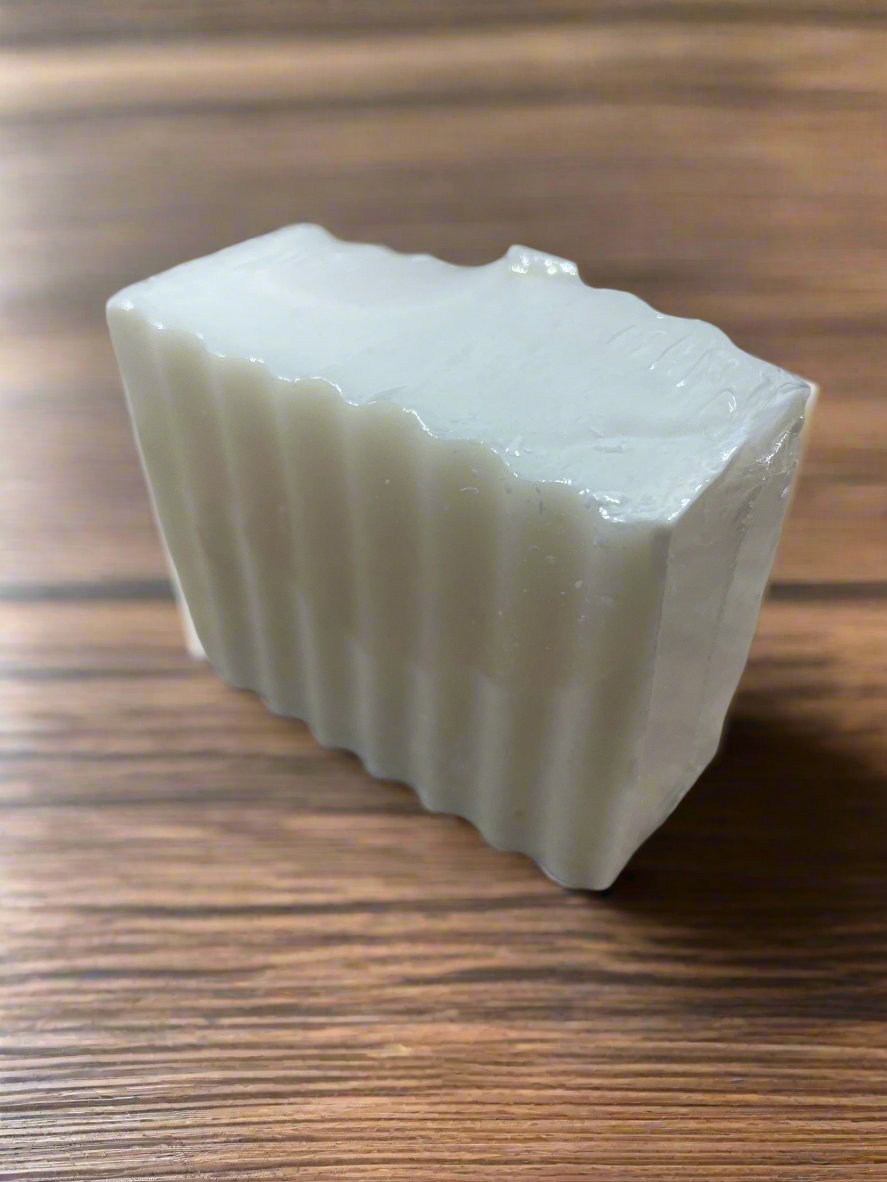 Sea moss & turmeric soap bar
